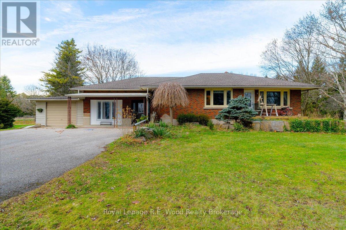 1925 1ST CONCESSION RD STREET