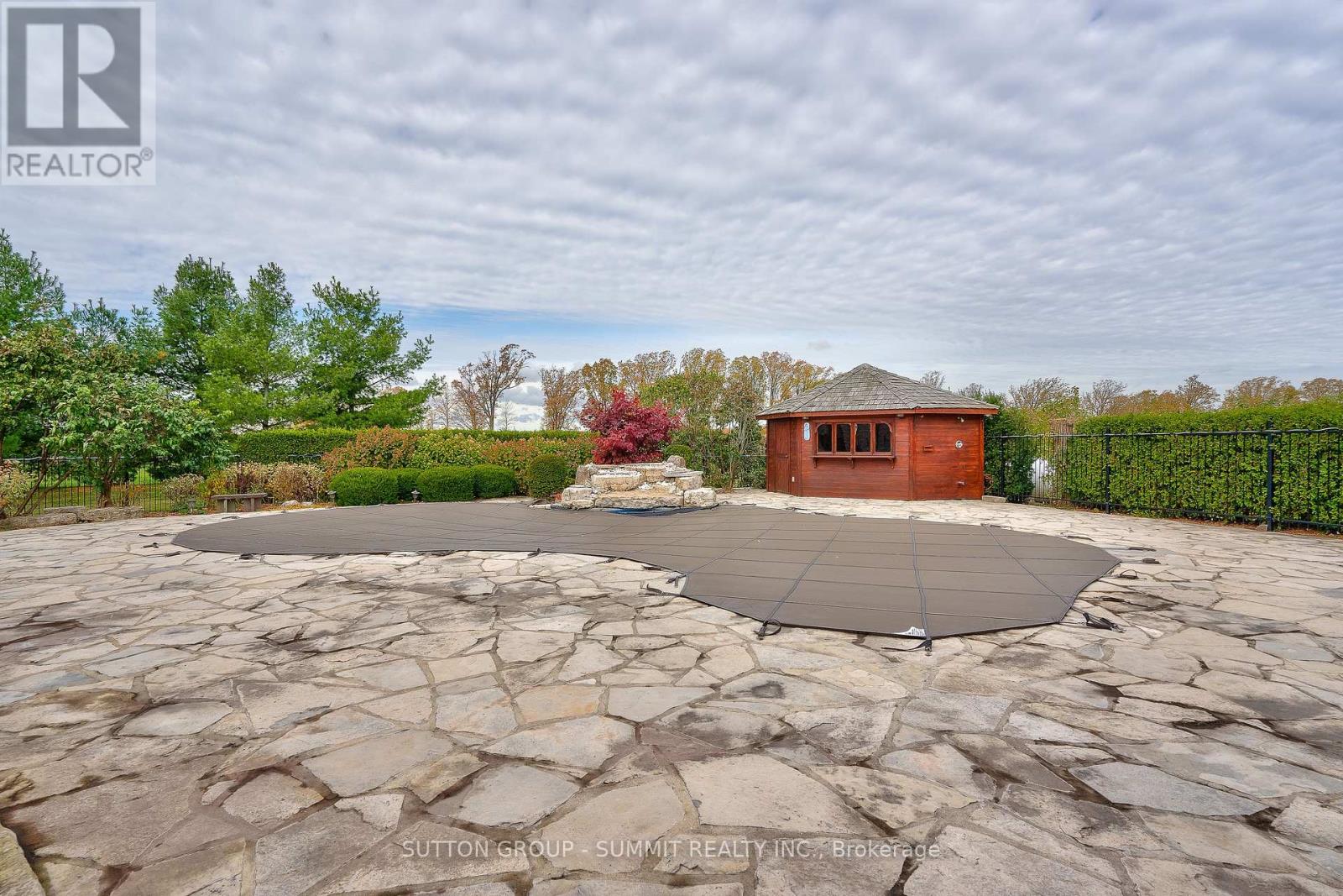 5431 APPLEBY LINE