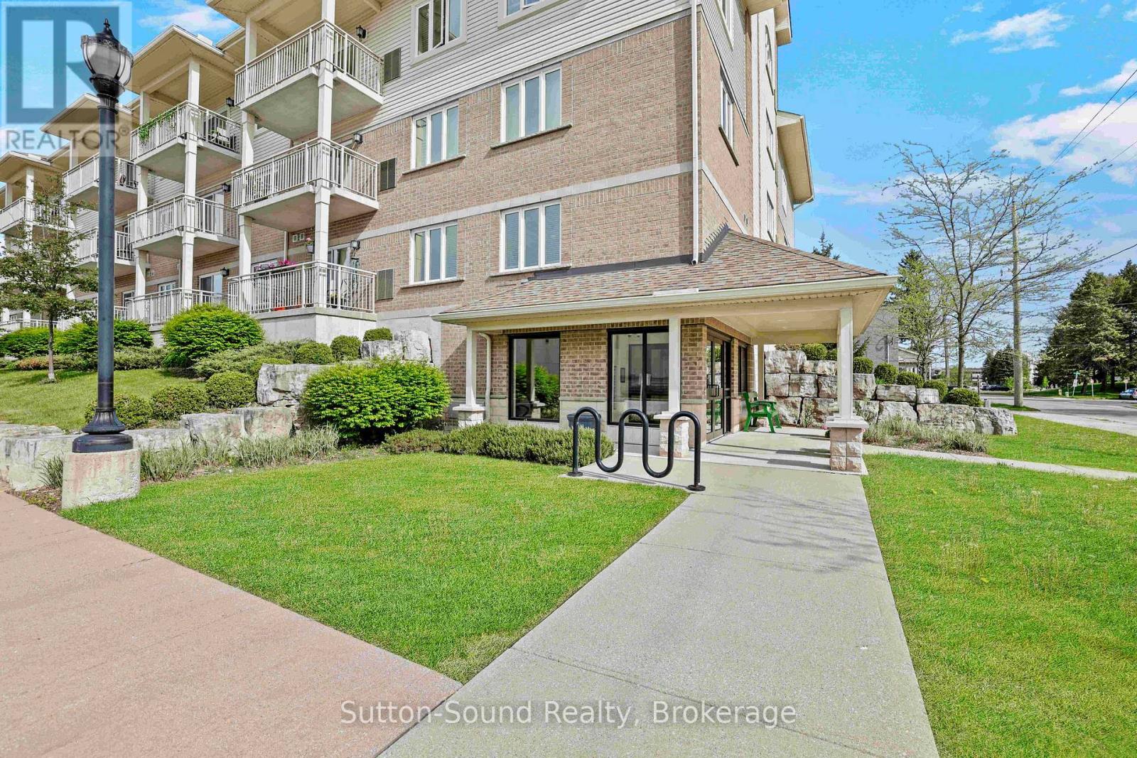 108 - 1050 1ST AVENUE W