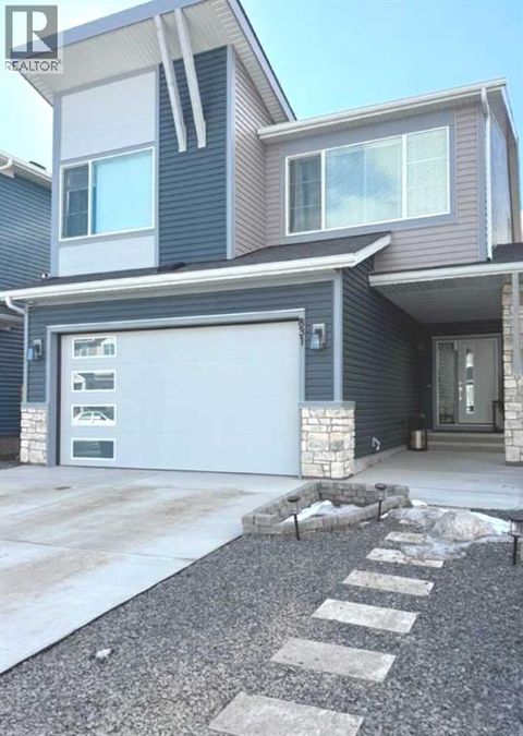 831 Bayview Terrace SW Airdrie AB T4B4G2