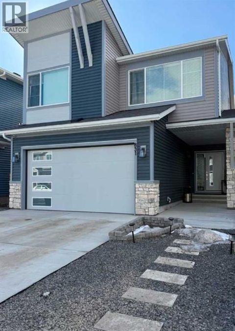 831 Bayview Terrace SW Airdrie AB T4B4G2