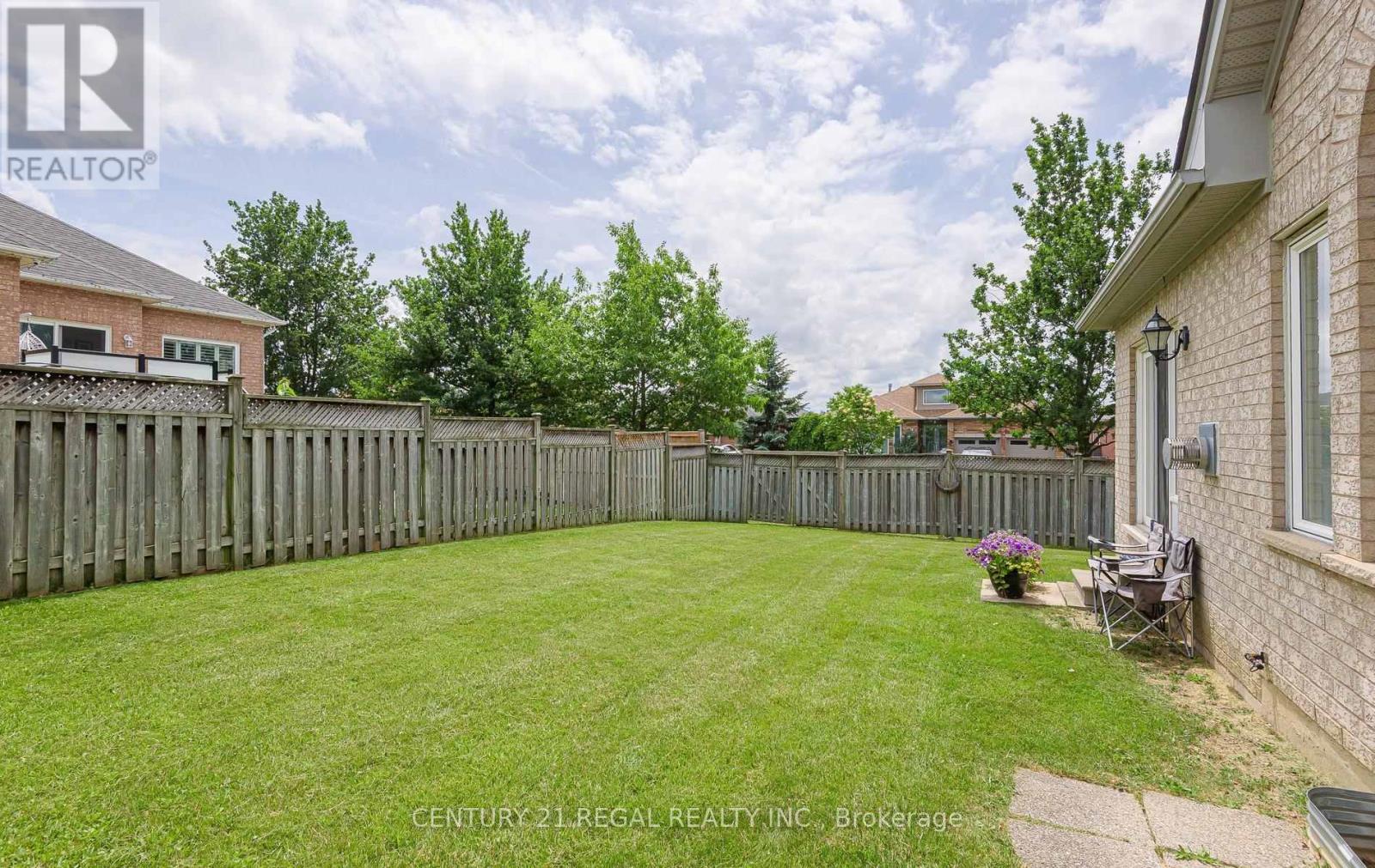 51 ROYAL VALLEY DRIVE