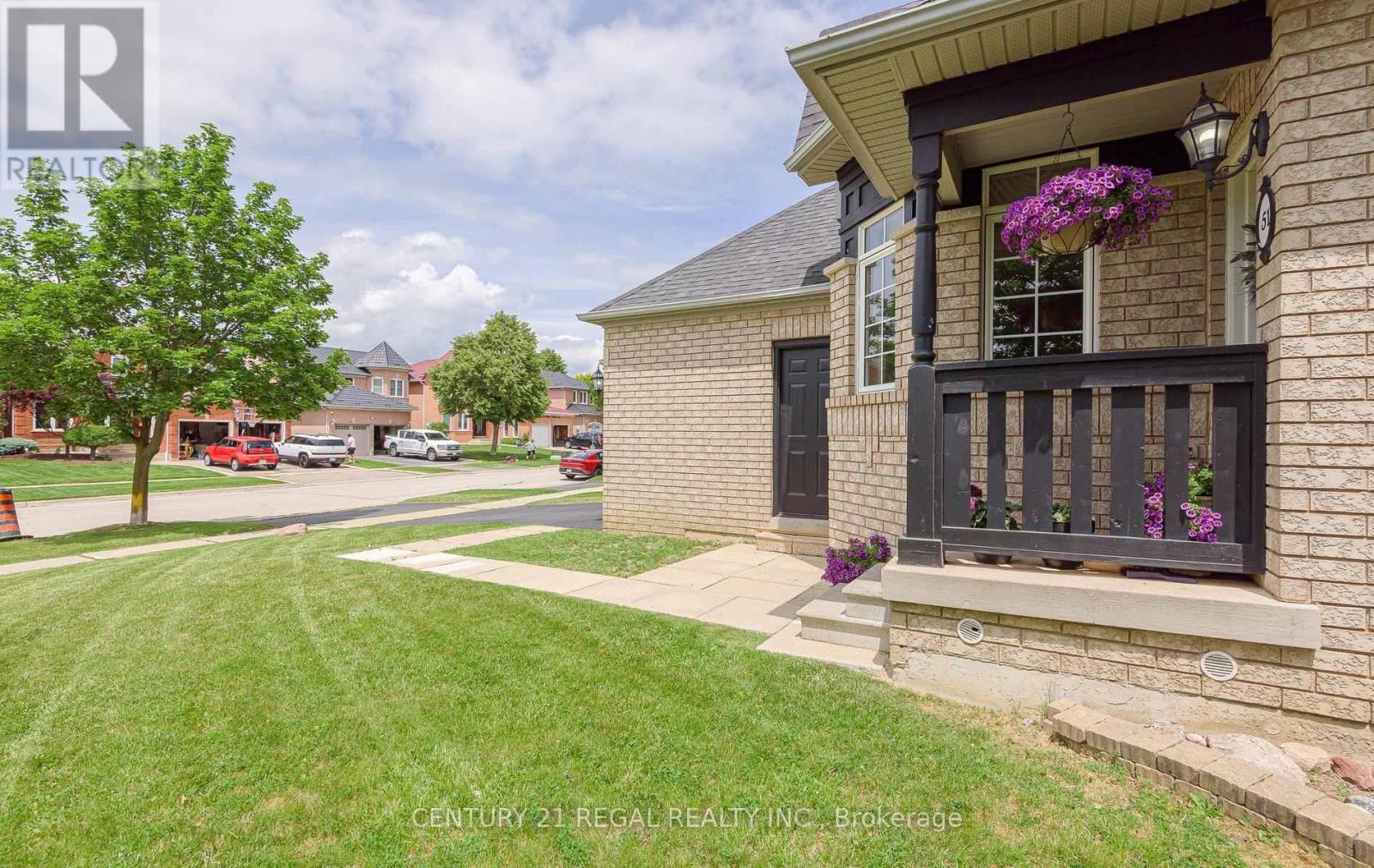 51 ROYAL VALLEY DRIVE