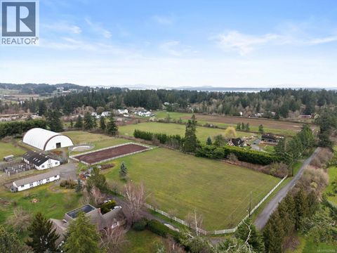 1588 White Rd Central Saanich BC V8M1S8