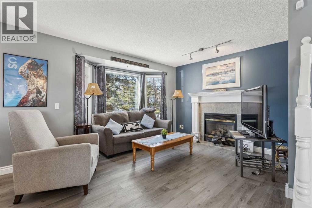 30 Martha's Haven Manor NE