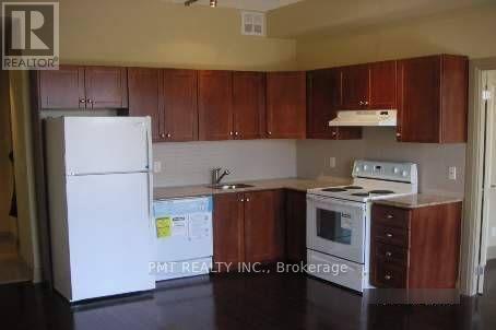 318 - 2737 KEELE STREET