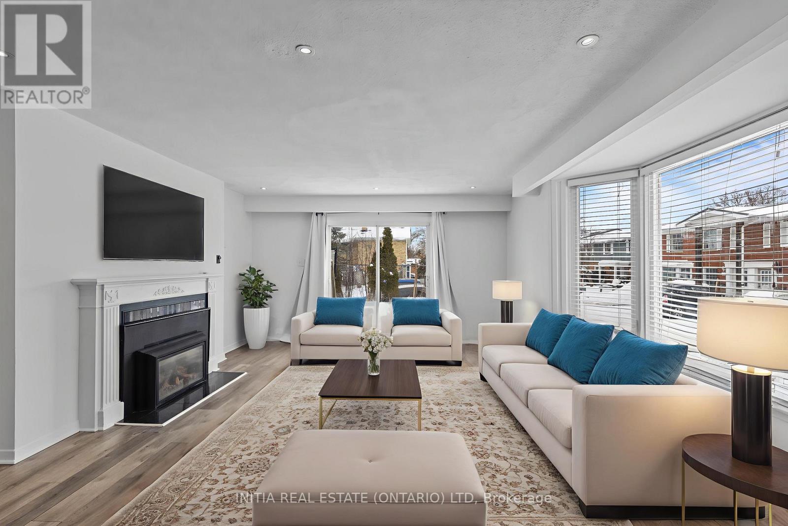 19 - 55 ARBOUR GLEN CRESCENT