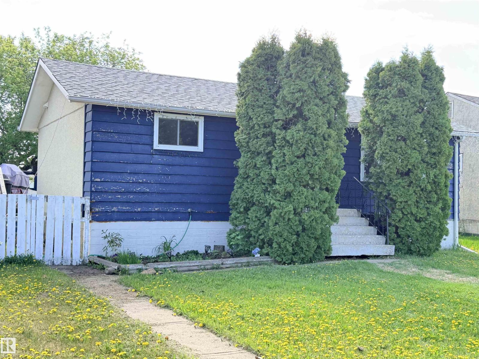 4823 49 ST