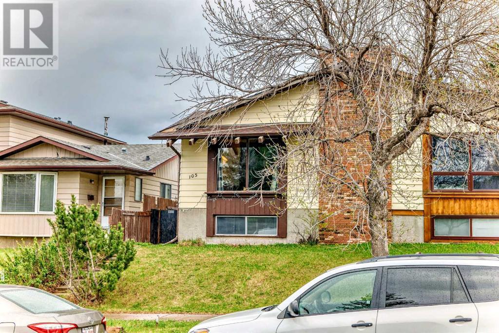 105 Berwick Drive NW