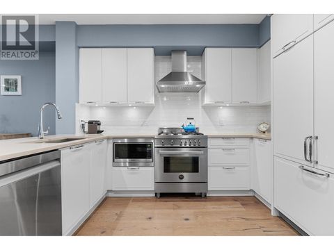 8121 SHAUGHNESSY STREET Vancouver BC V6P3X9