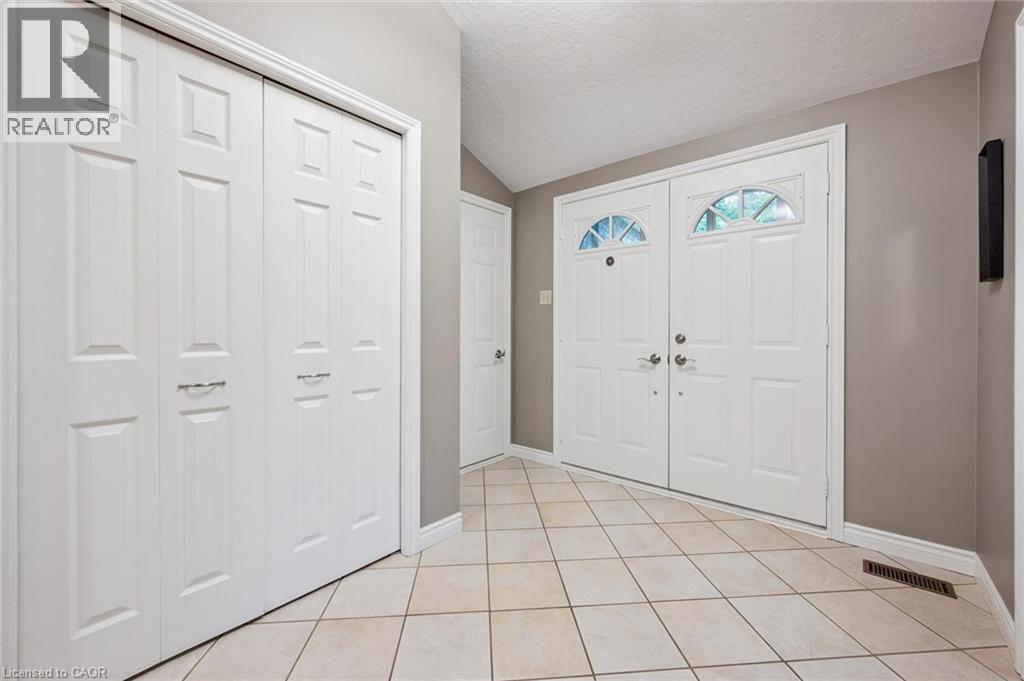 353 TWINFLOWER Crescent