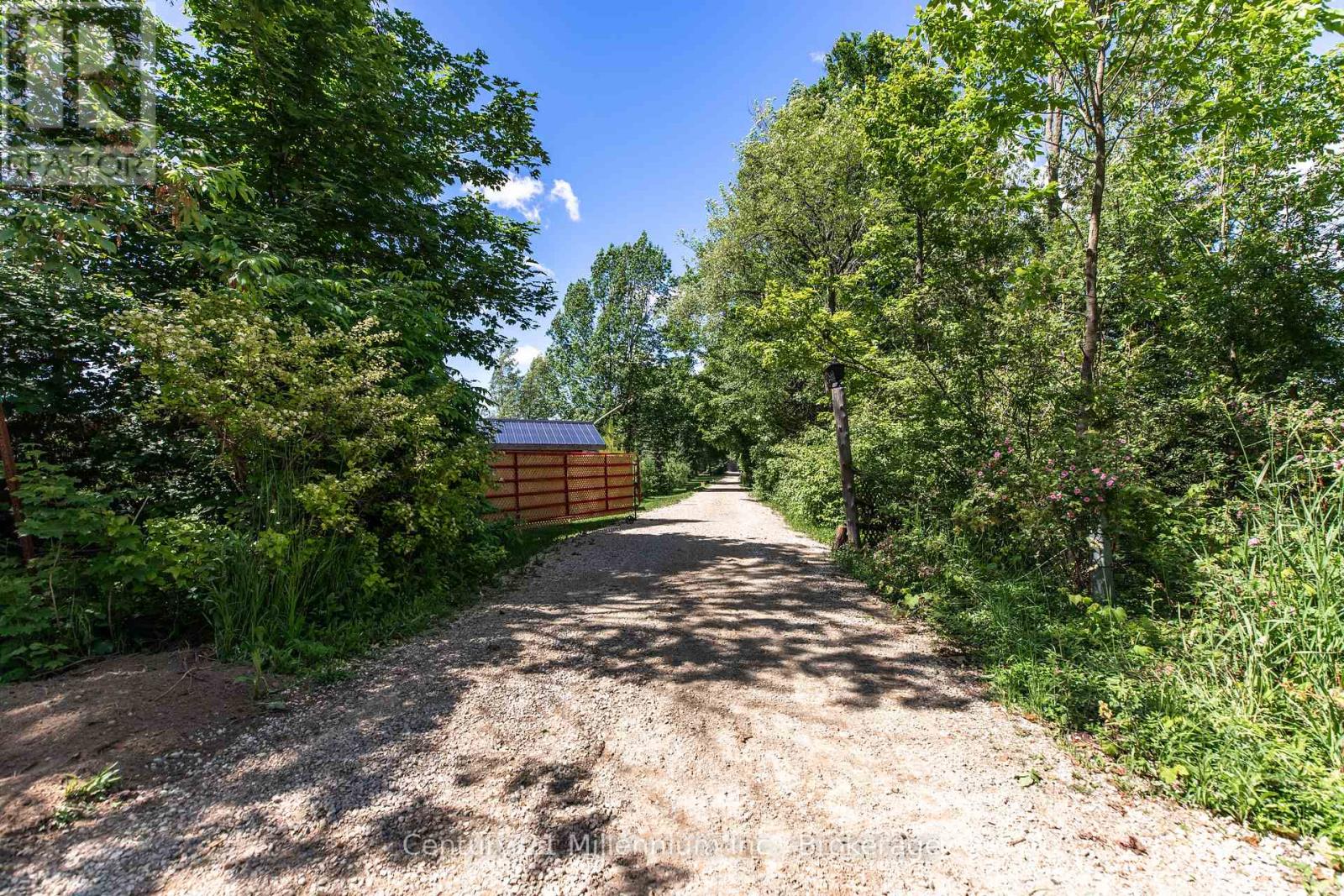 423259 ROCKY SAUGEEN ROAD