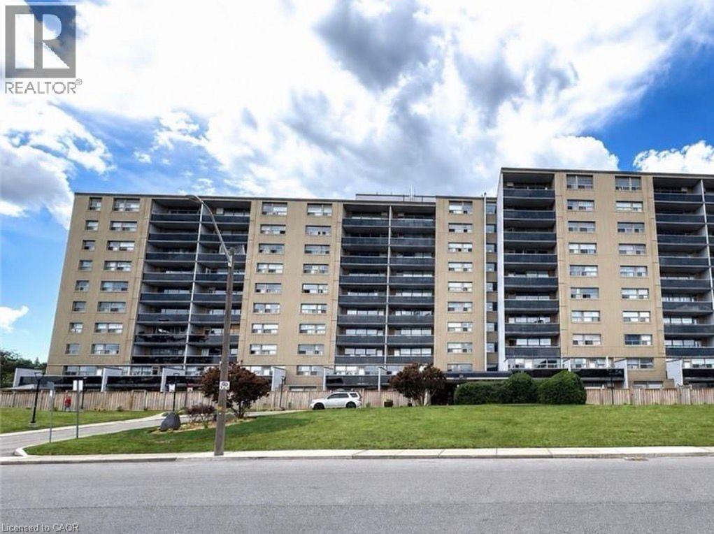 Photo 1 of 5 — 15 ALBRIGHT Road Unit# 407, Hamilton, ON L8K5J2