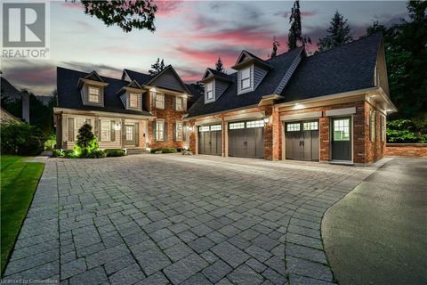 3105 LAKESHORE Road Burlington ON L7N1A3