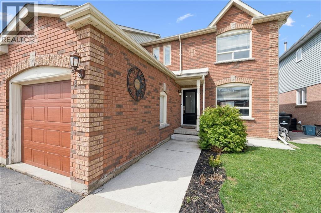 238 LANGLAW Drive
