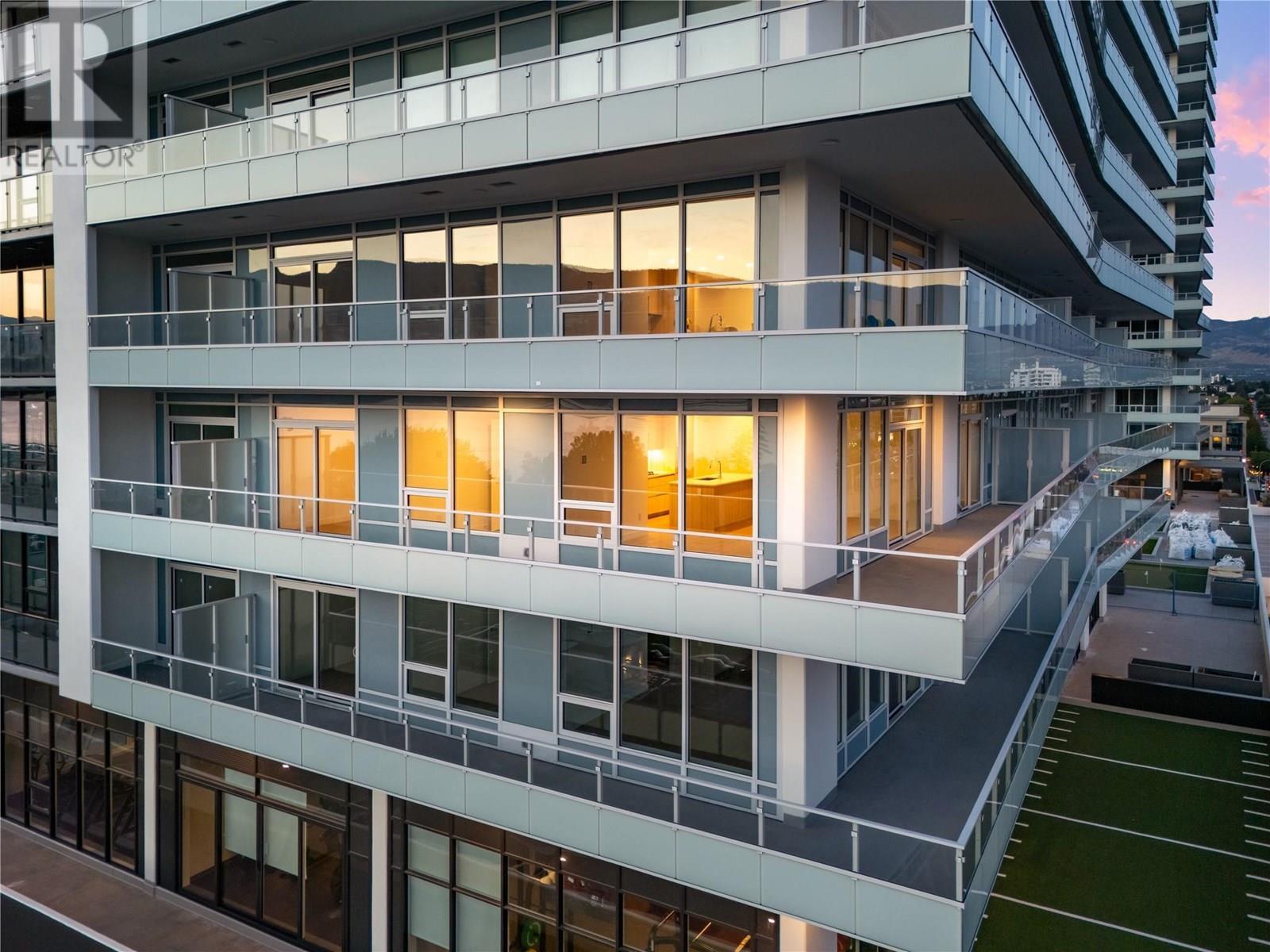 238 Leon Avenue Unit# 807