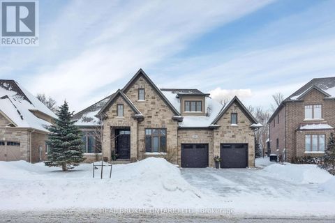 44 PIONEER RIDGE DRIVE Kitchener ON N2P0G6
