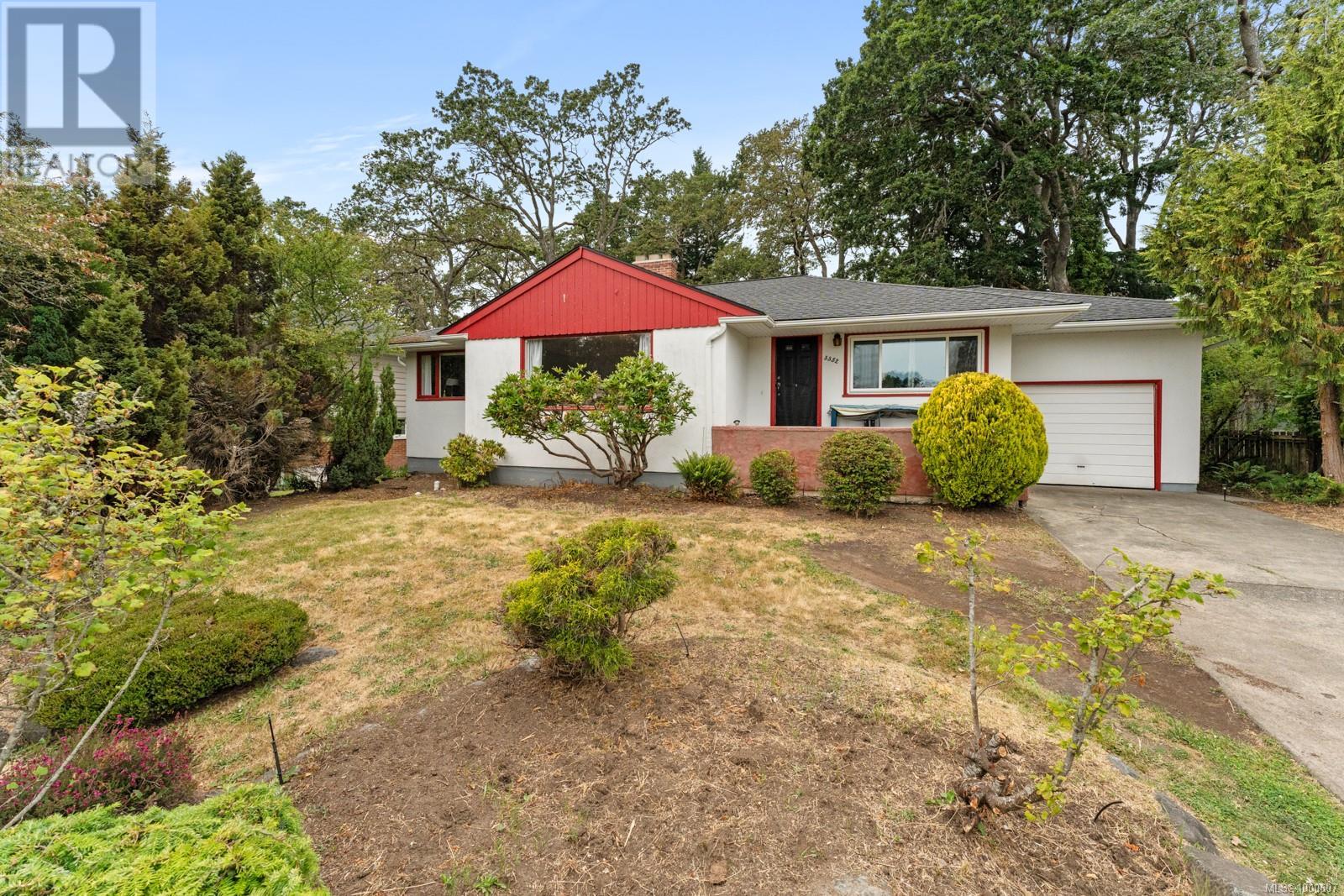 3352 Henderson Rd
