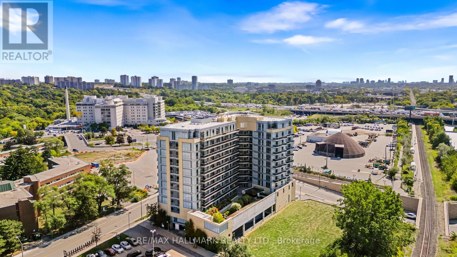 602 - 2756 OLD LESLIE STREET