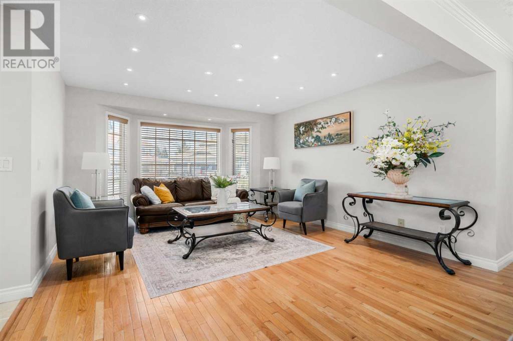 121 Candle Place SW