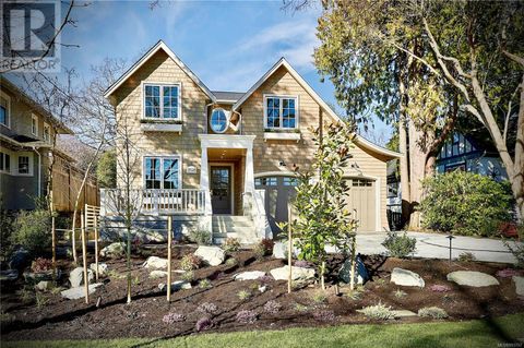 1198 St. Patrick St Oak Bay BC V8S4Y3