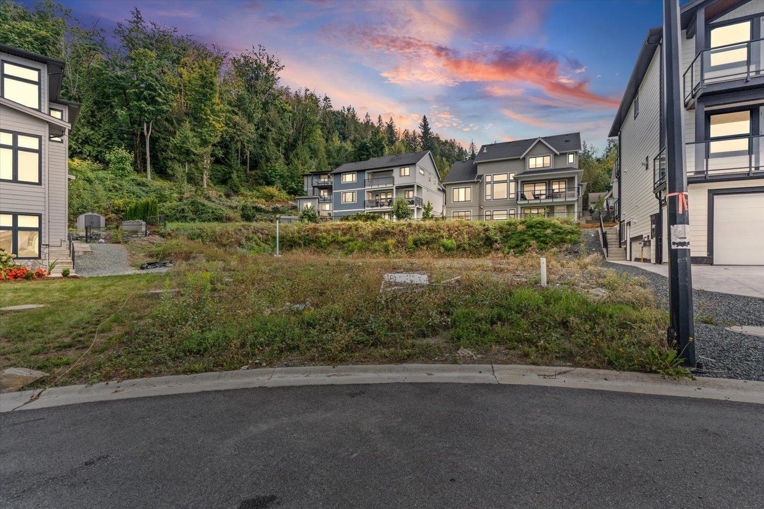 8474 LILY PLACE|Eastern Hillsides