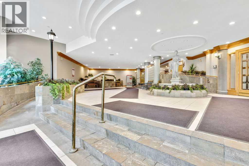 310, 200 Lincoln Way SW