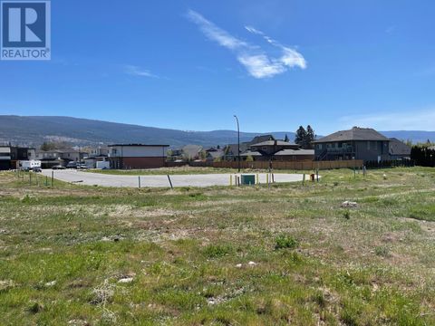 1732 Treffry Place Summerland BC V0H1Z9