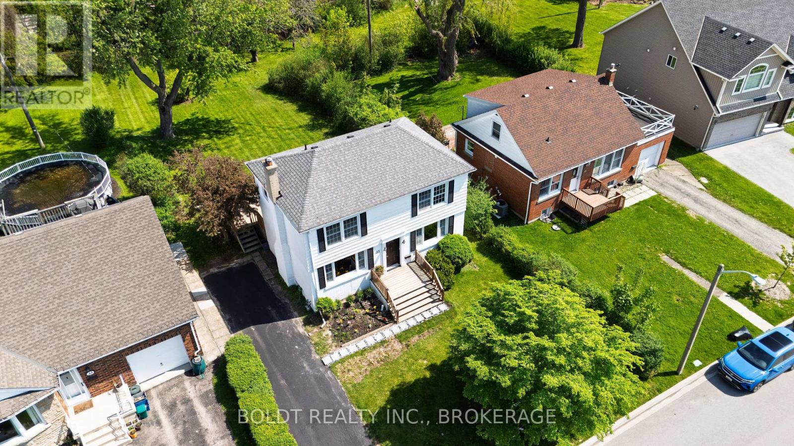 35 RIVERCREST DRIVE