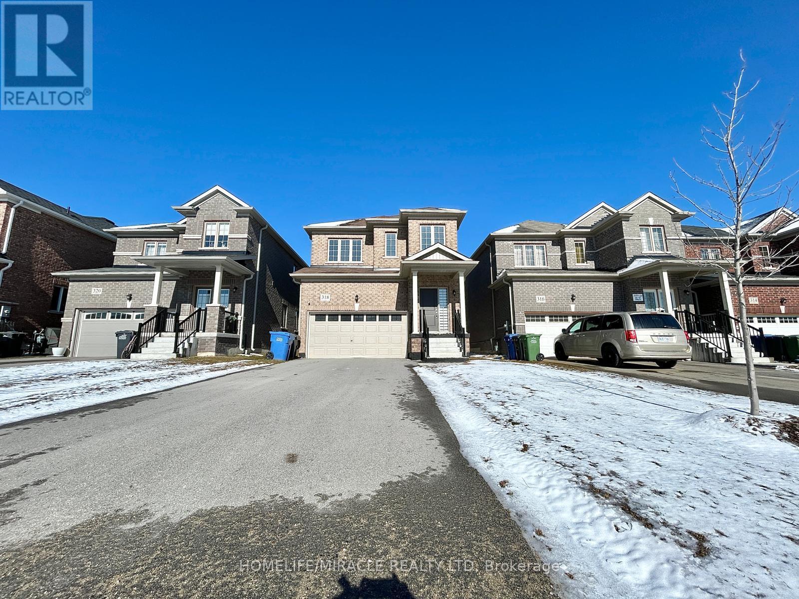 318 RIDLEY CRESCENT
