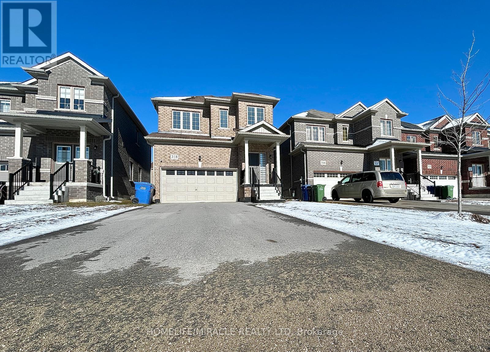 318 RIDLEY CRESCENT