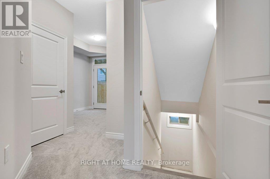 99 - 10 BIRMINGHAM DRIVE