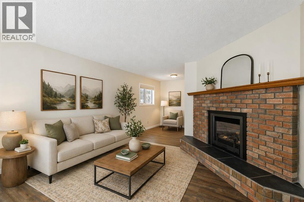 43 Macewan Park Heights NW