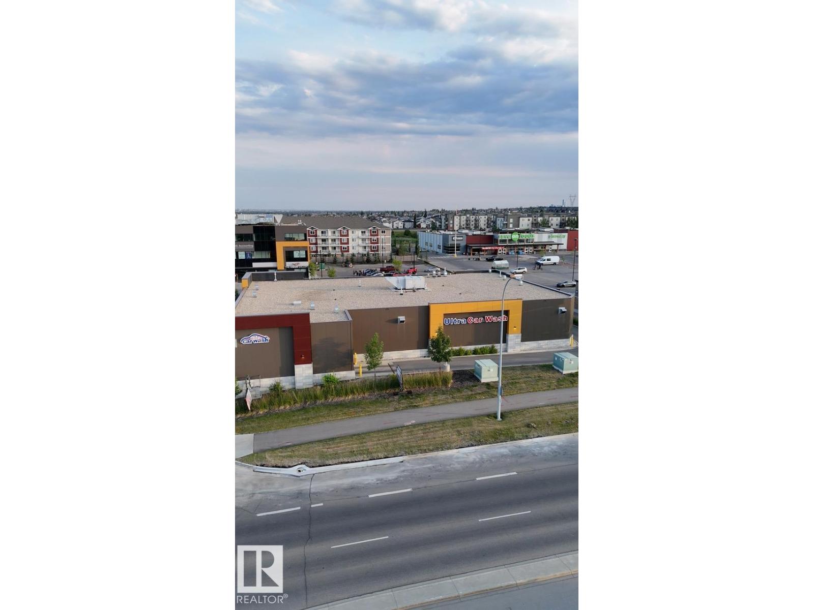 4381 167 AV NW