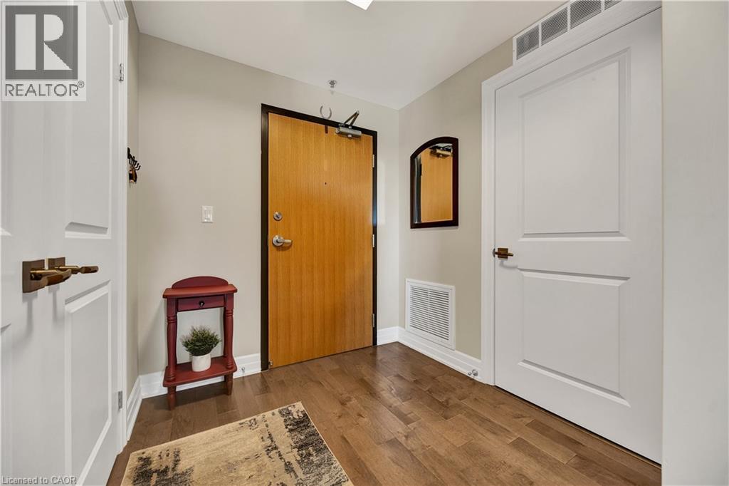 249 GREY SILO Road Unit# 405