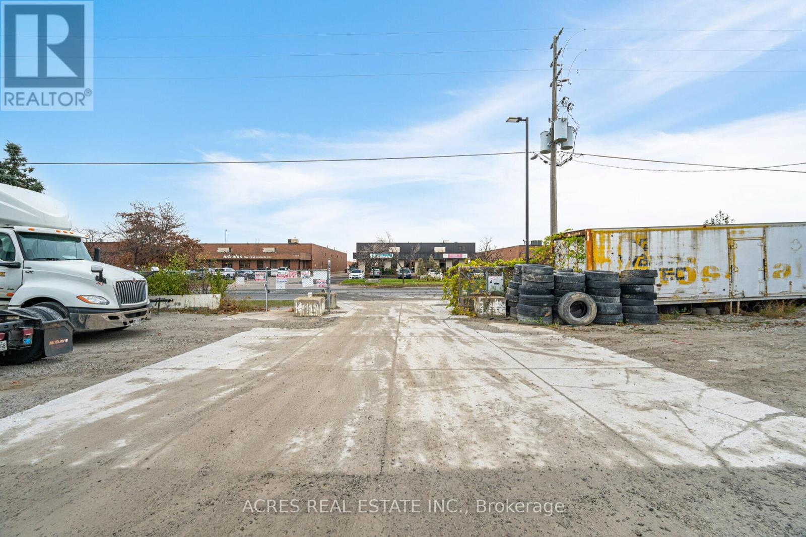 1185 CARDIFF BOULEVARD