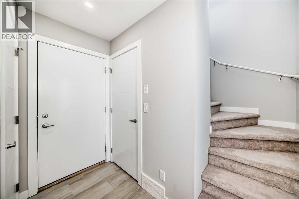 57 Skyview Ranch Avenue NE