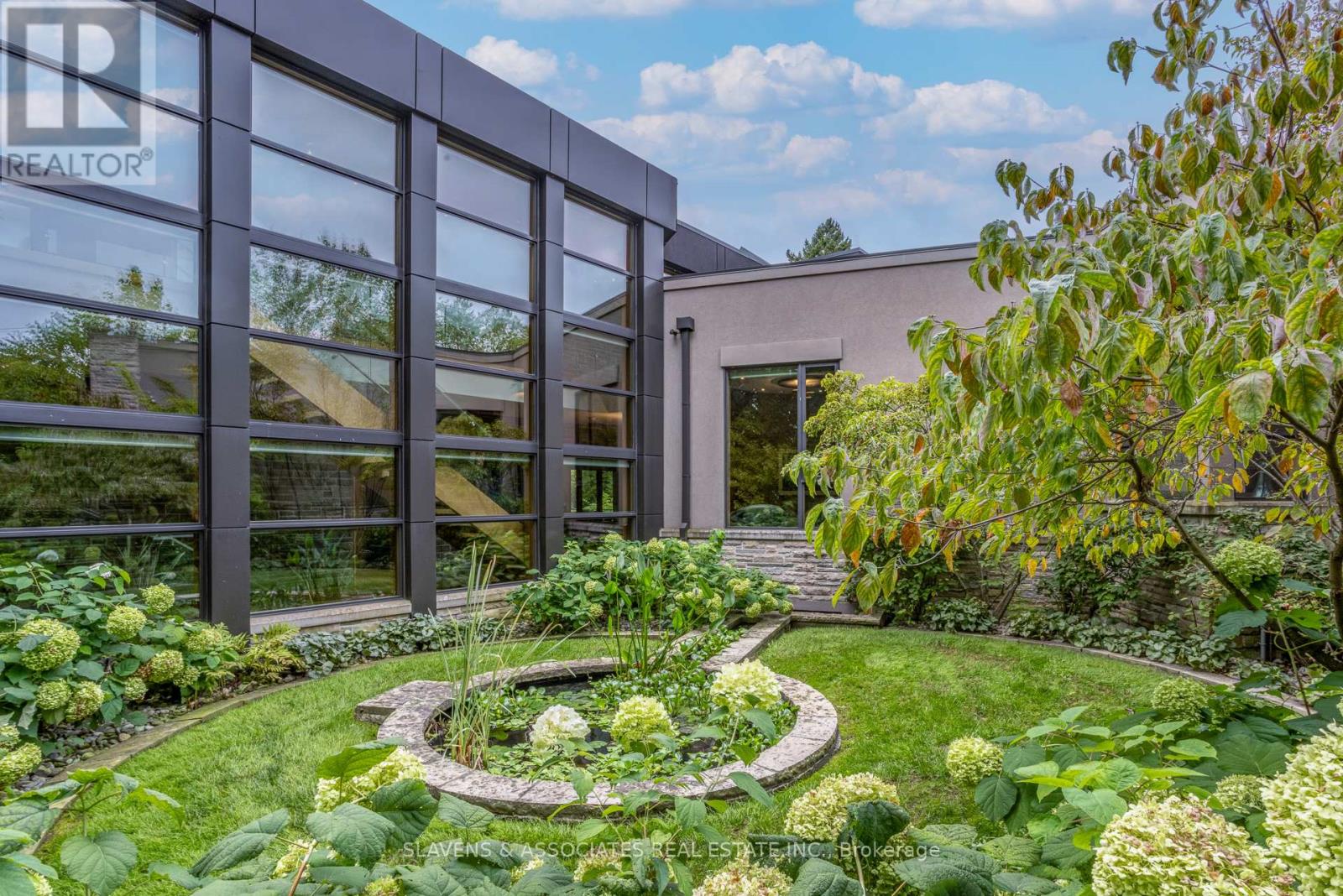7 OXBOW ROAD