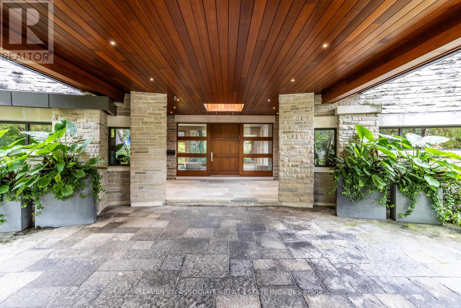 7 OXBOW ROAD