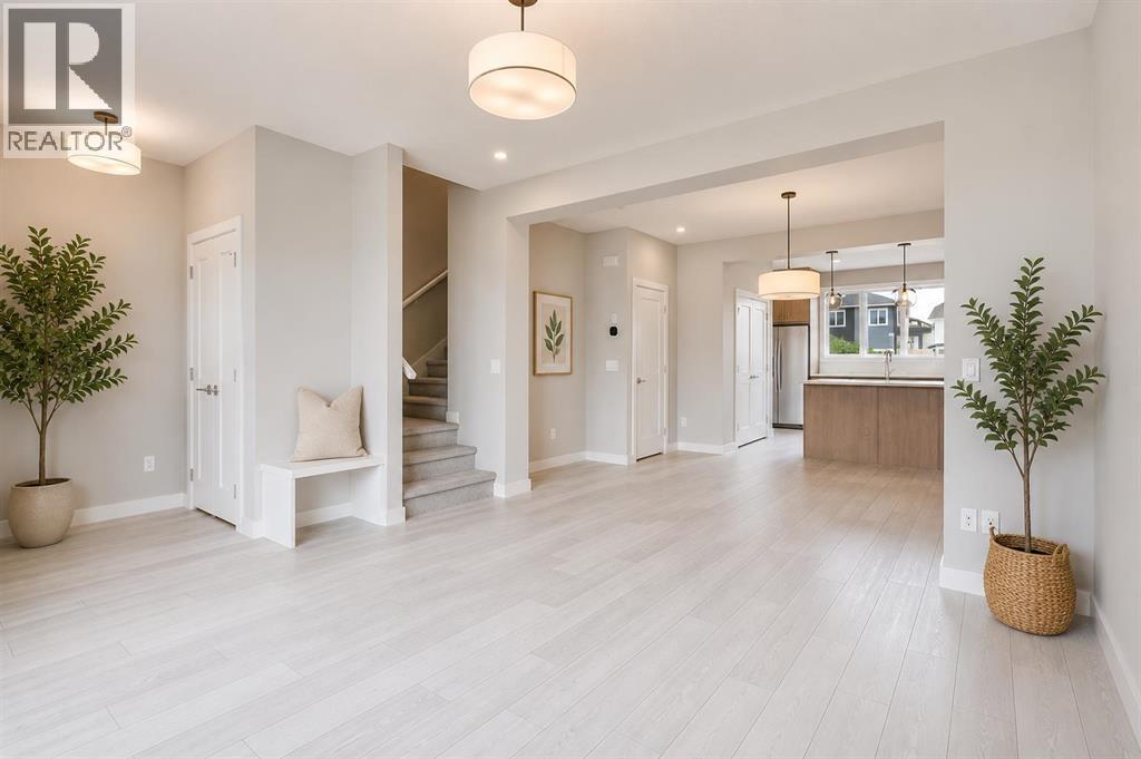 108 Bridgeport Green
