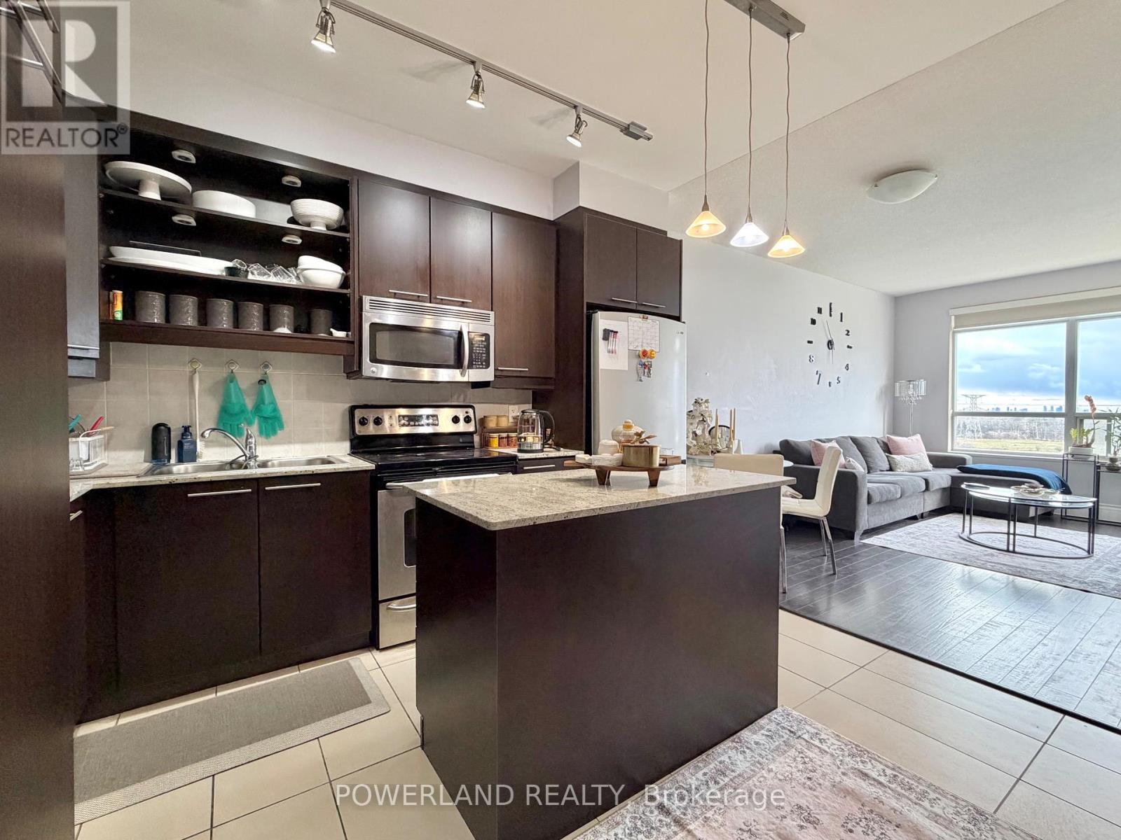 LPH10 - 37 GALLERIA PARKWAY