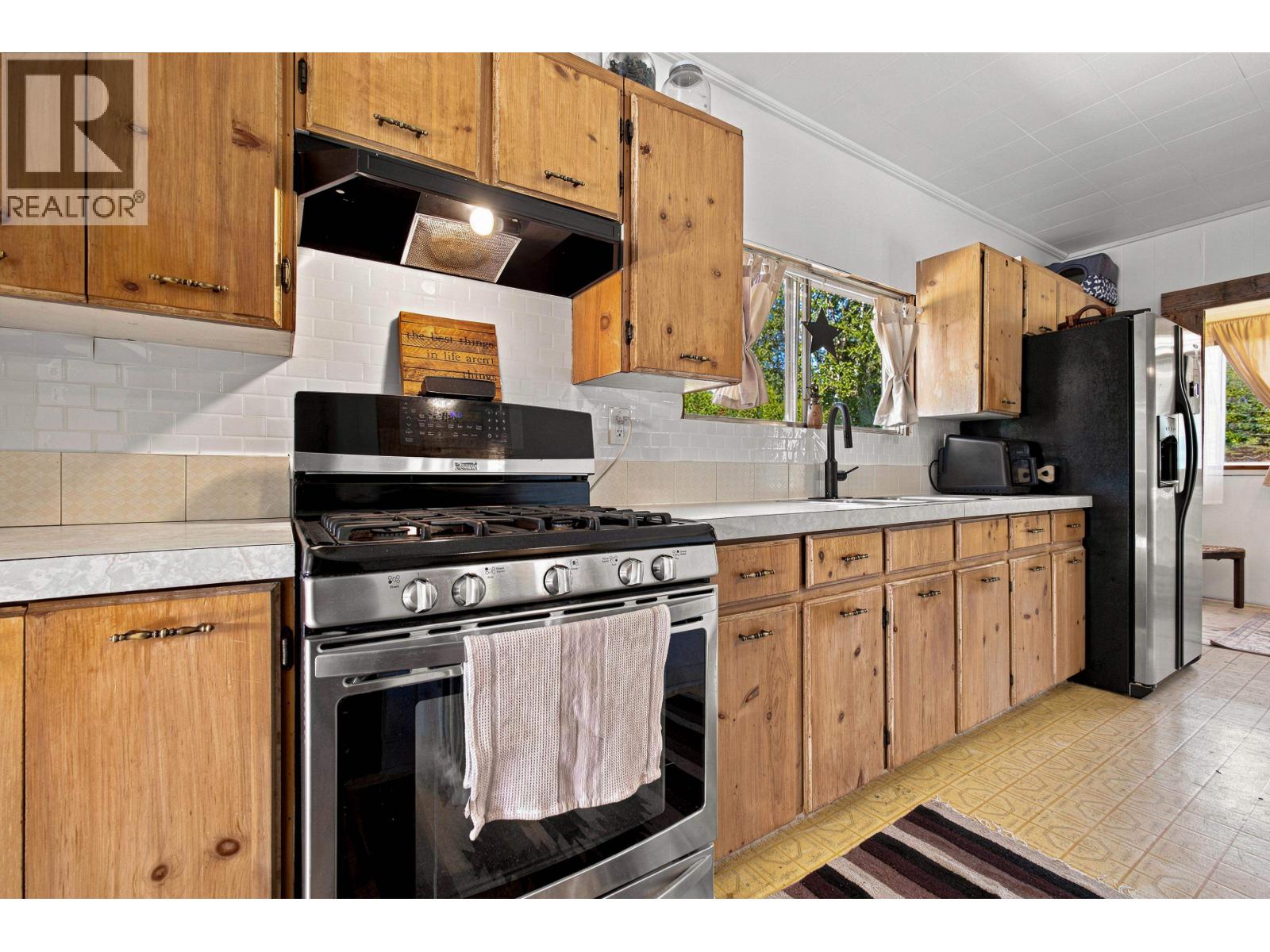 144 CEDARVALE FERRY ROAD
