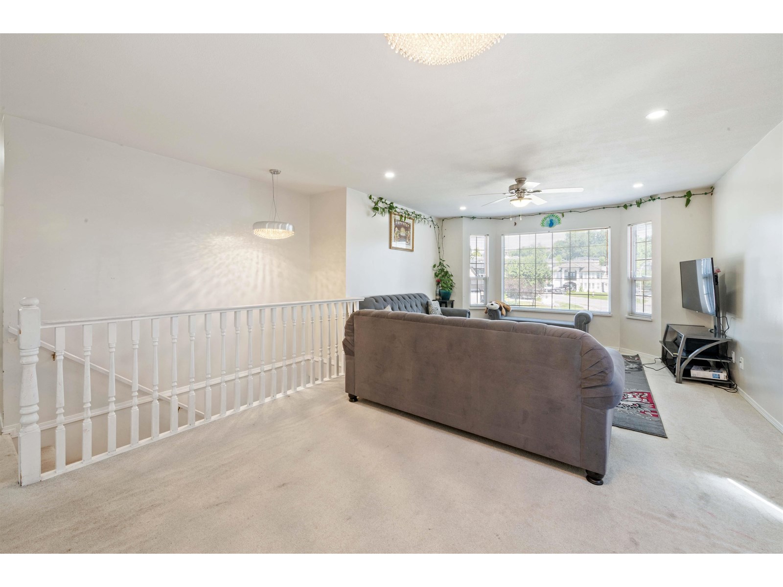 3184 SISKIN COURT