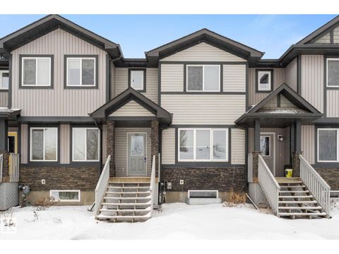 802 MCLEOD AV Spruce Grove AB T7X0M7