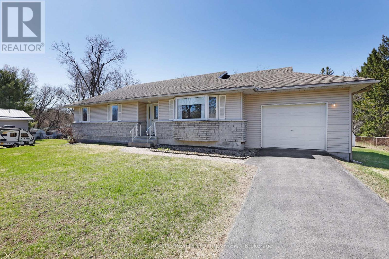 3805 BURNSTOWN ROAD