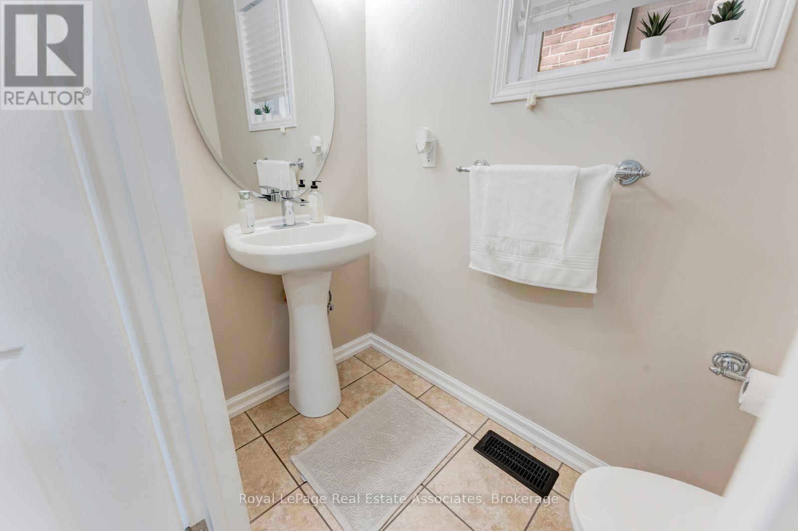 1361 OLD ZELLER DRIVE