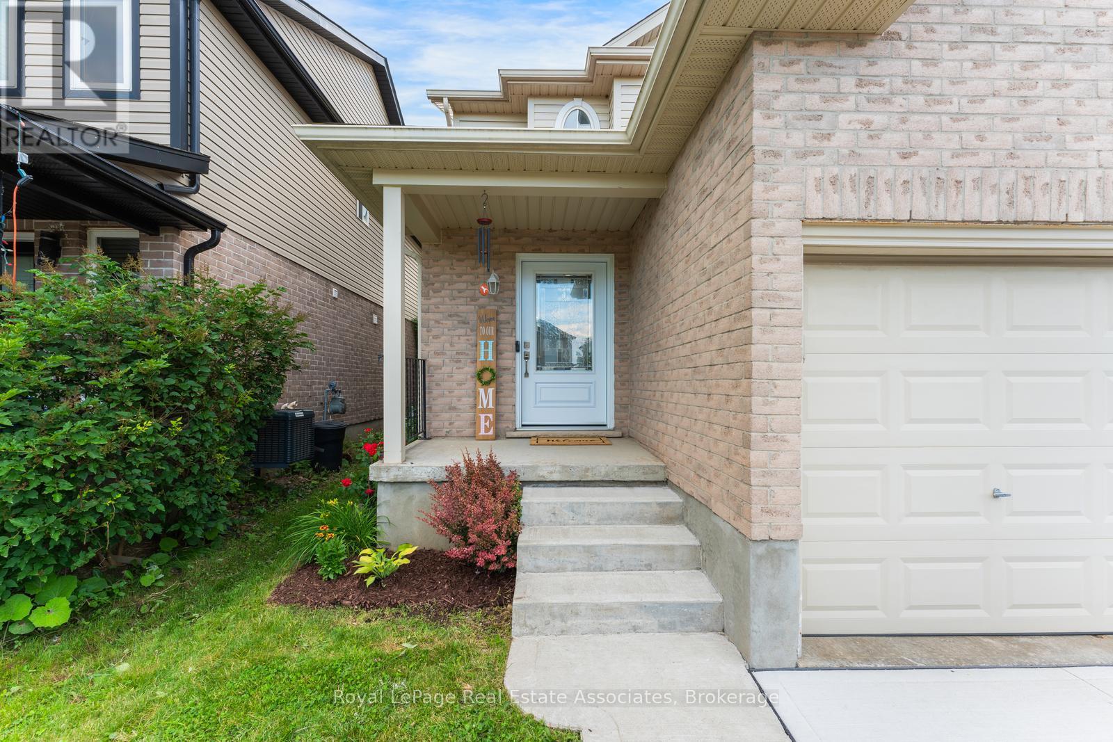 1361 OLD ZELLER DRIVE