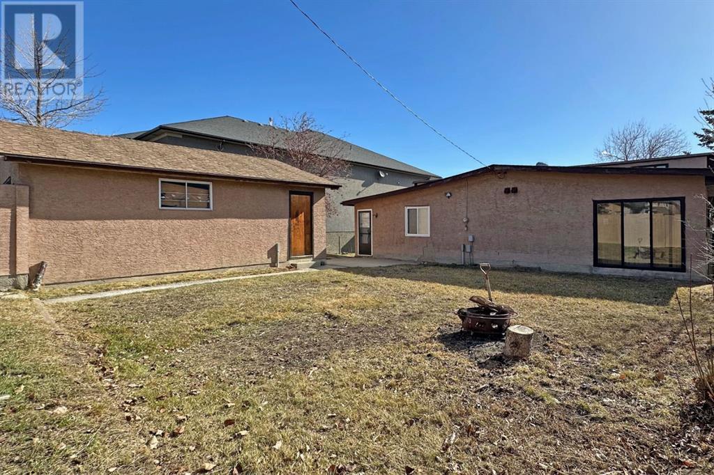 648 West Chestermere Drive