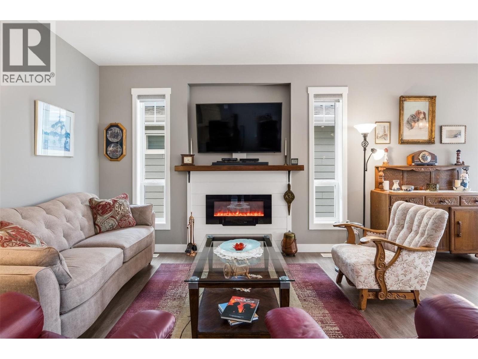 351 Warren Avenue W Unit# 24