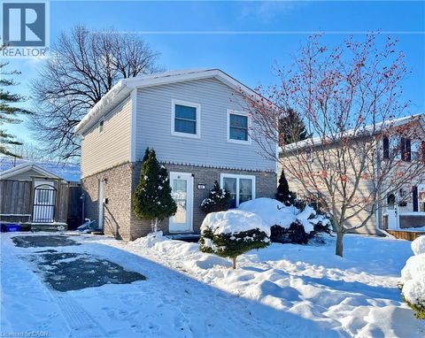 46 BARWOOD Crescent Kitchener ON N2E1V1